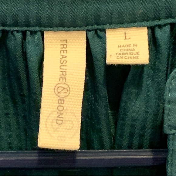 Treasure & Bond Emerald Green Button Front Blouse Cuffed Long Sleeve Size L - Picture 3 of 6